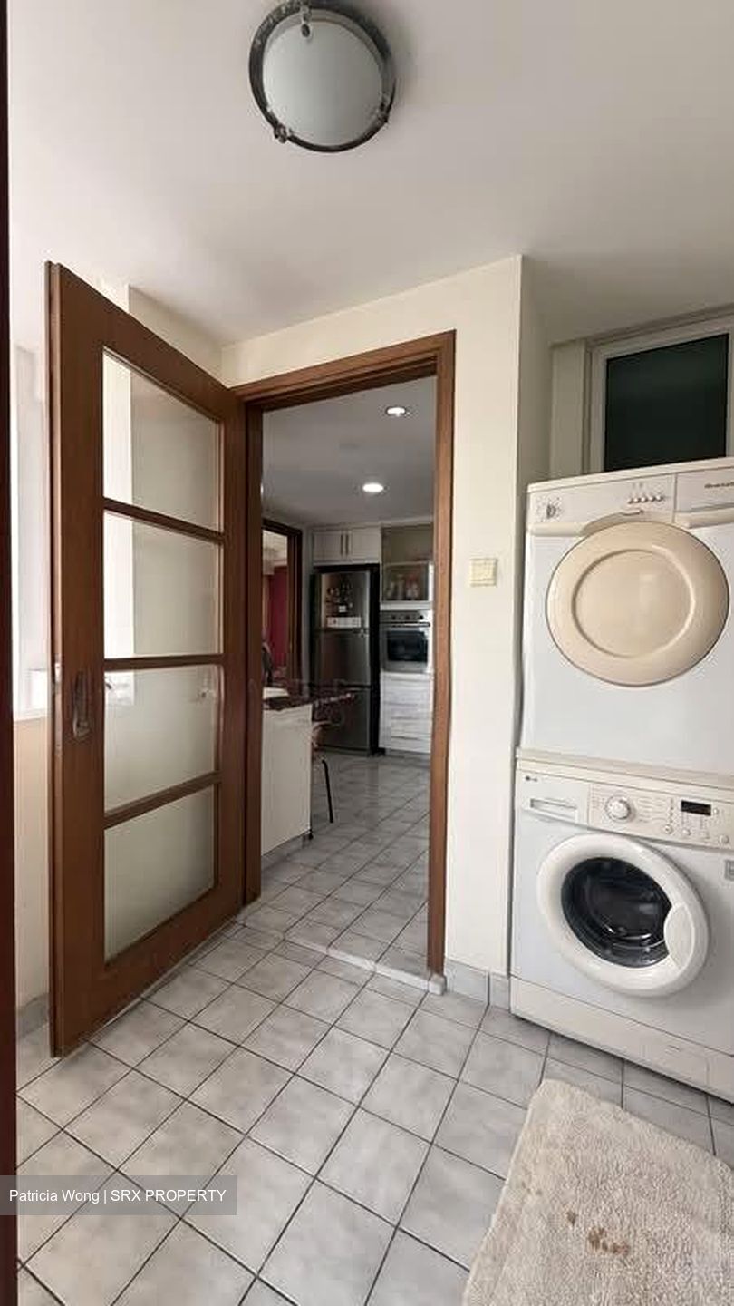Emery Point (D15), Apartment #555330231